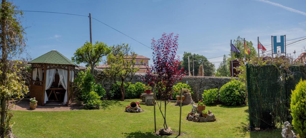 Hosteria Las Fuentes Rubayo Extérieur photo