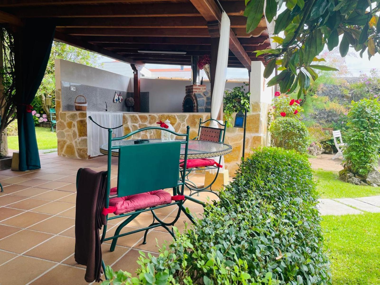 Hosteria Las Fuentes Rubayo Extérieur photo
